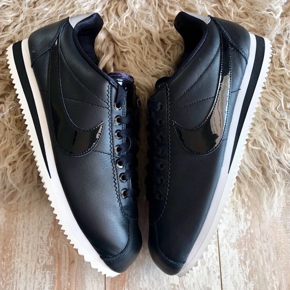 NWTNike Cortez leather premium! - Picture 8 of 8